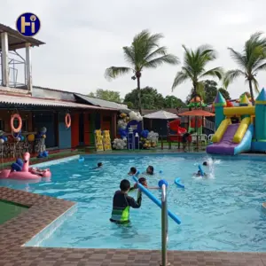 piscina del hotel interamericano